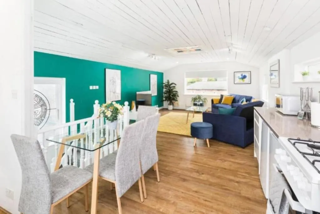Apartment Spacious Nottingham Duplex - Parking